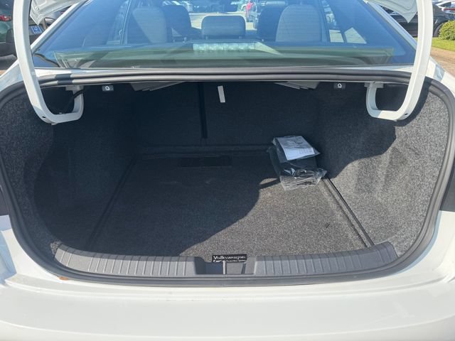 Certified 2026 Volkswagen Jetta Sport FWD image 27