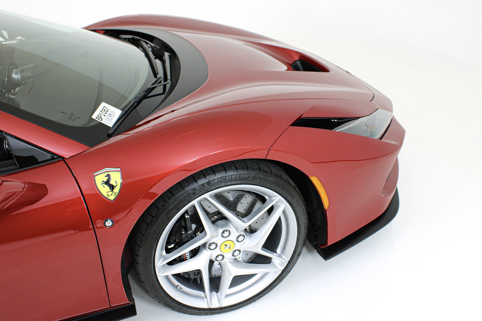 Certified 2023 Ferrari F8 Tributo RWD image 15