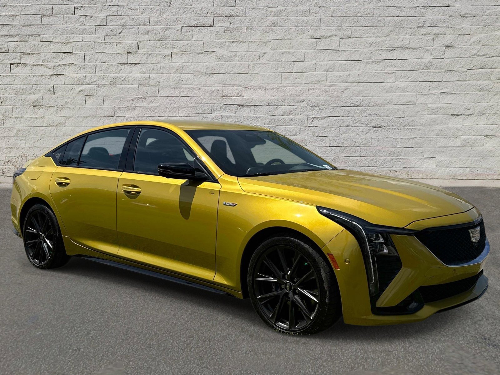 Used 2025 Cadillac CT5 V RWD image 7