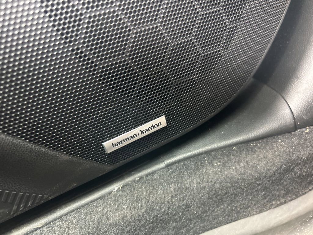 Used 2025 Subaru Forester Limited image 10