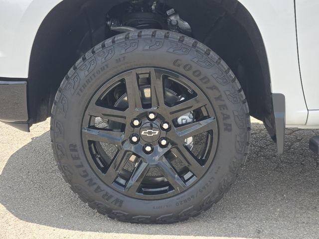 New 2026 Chevrolet Silverado 1500 Custom Trail Boss AWD/4WD image 10