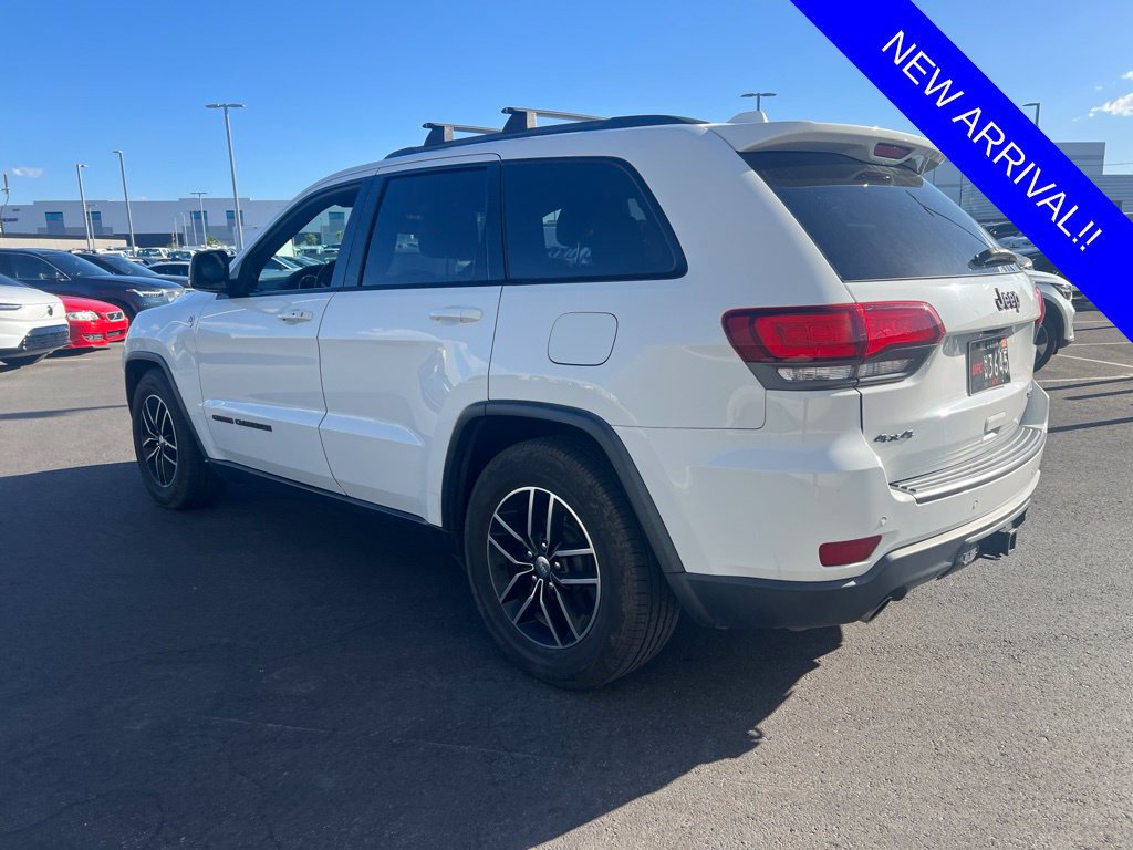 Used 2017 Jeep Grand Cherokee Trailhawk AWD/4WD image 4