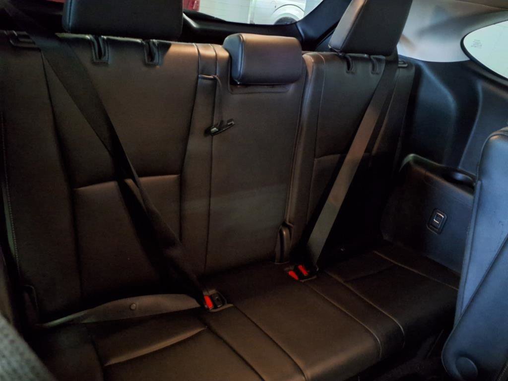 Used 2020 Toyota Highlander Limited image 10