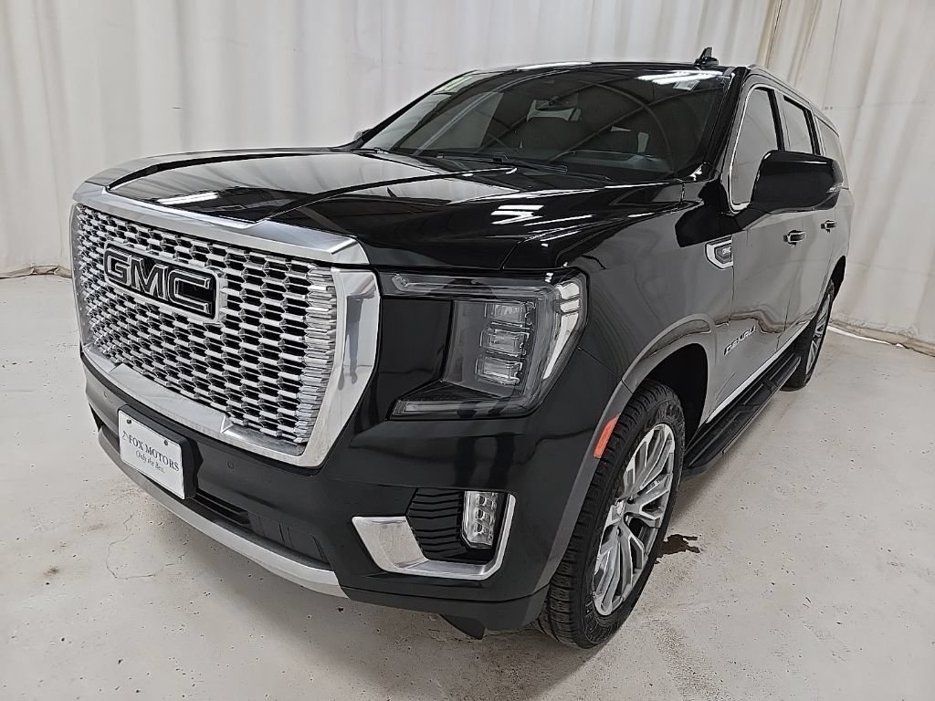 Used 2021 GMC Yukon XL Denali AWD/4WD image 1