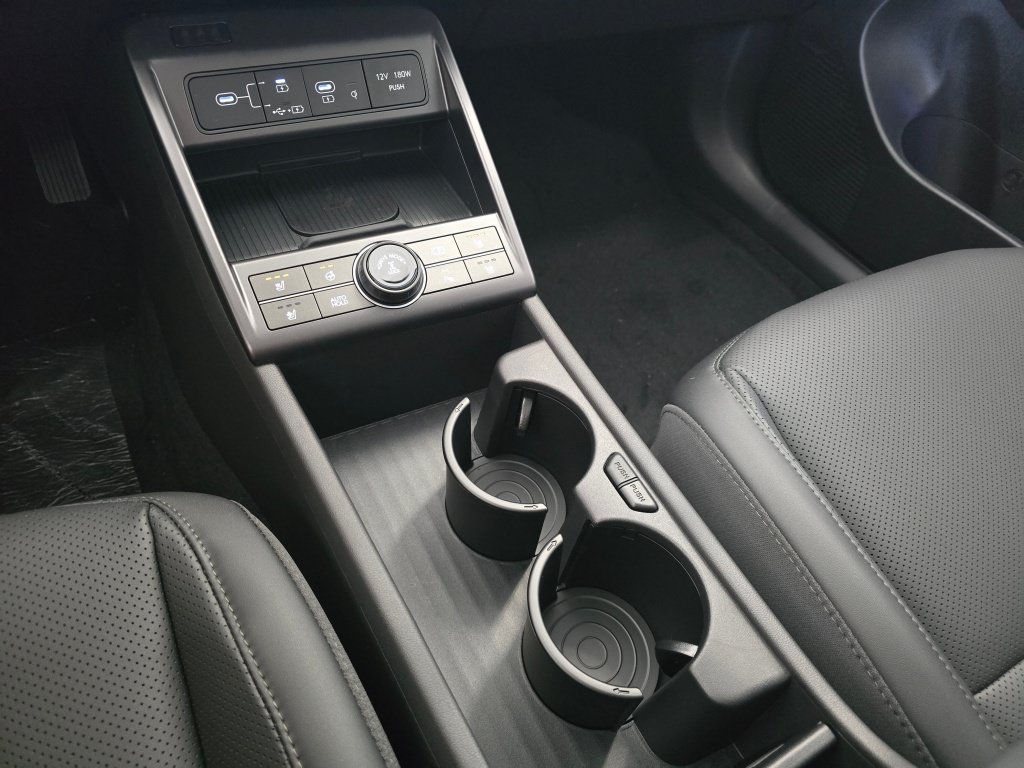 New 2026 Hyundai Kona Limited AWD/4WD image 31