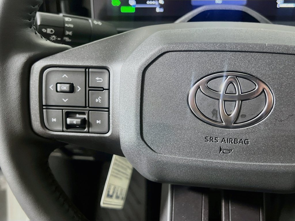 New 2026 Toyota RAV4 XSE w/ Weather Package AWD/4WD image 16