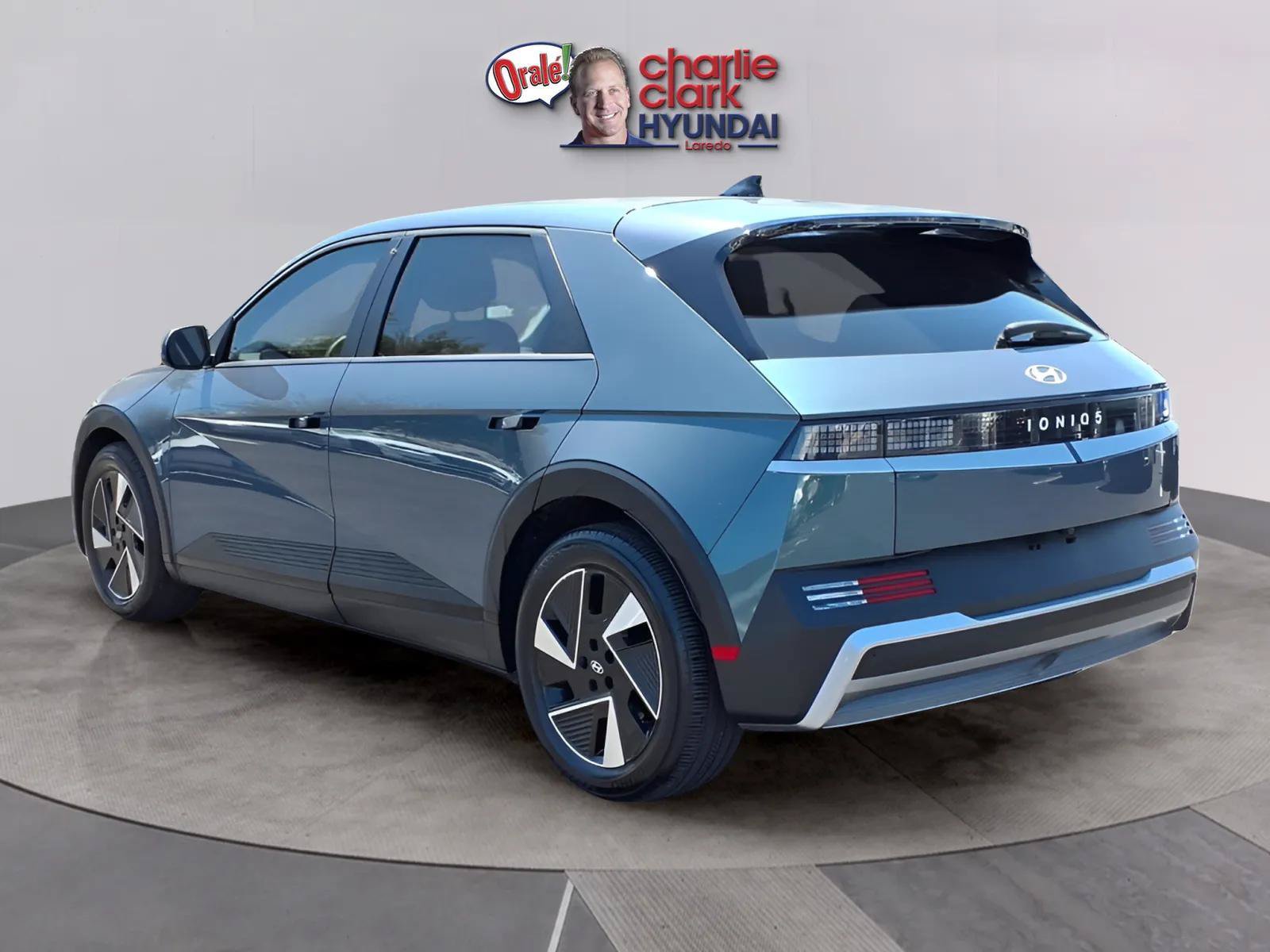 Certified 2026 Hyundai Ioniq 5 SEL RWD image 3