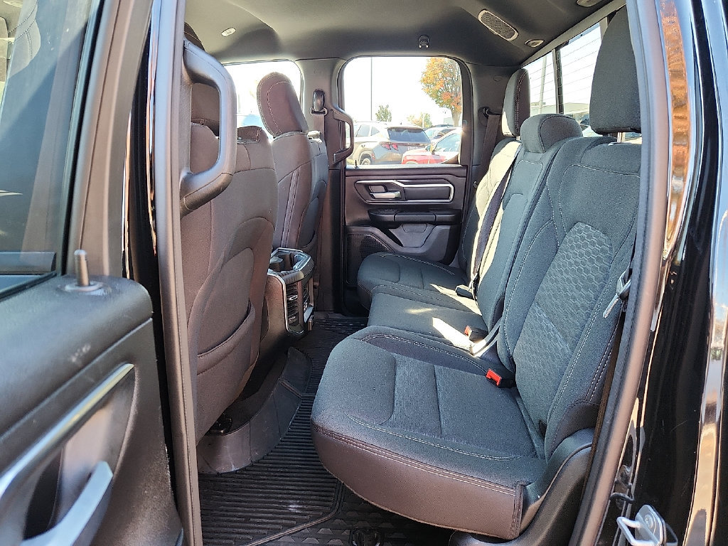 Used 2025 RAM 1500 Big Horn AWD/4WD image 10