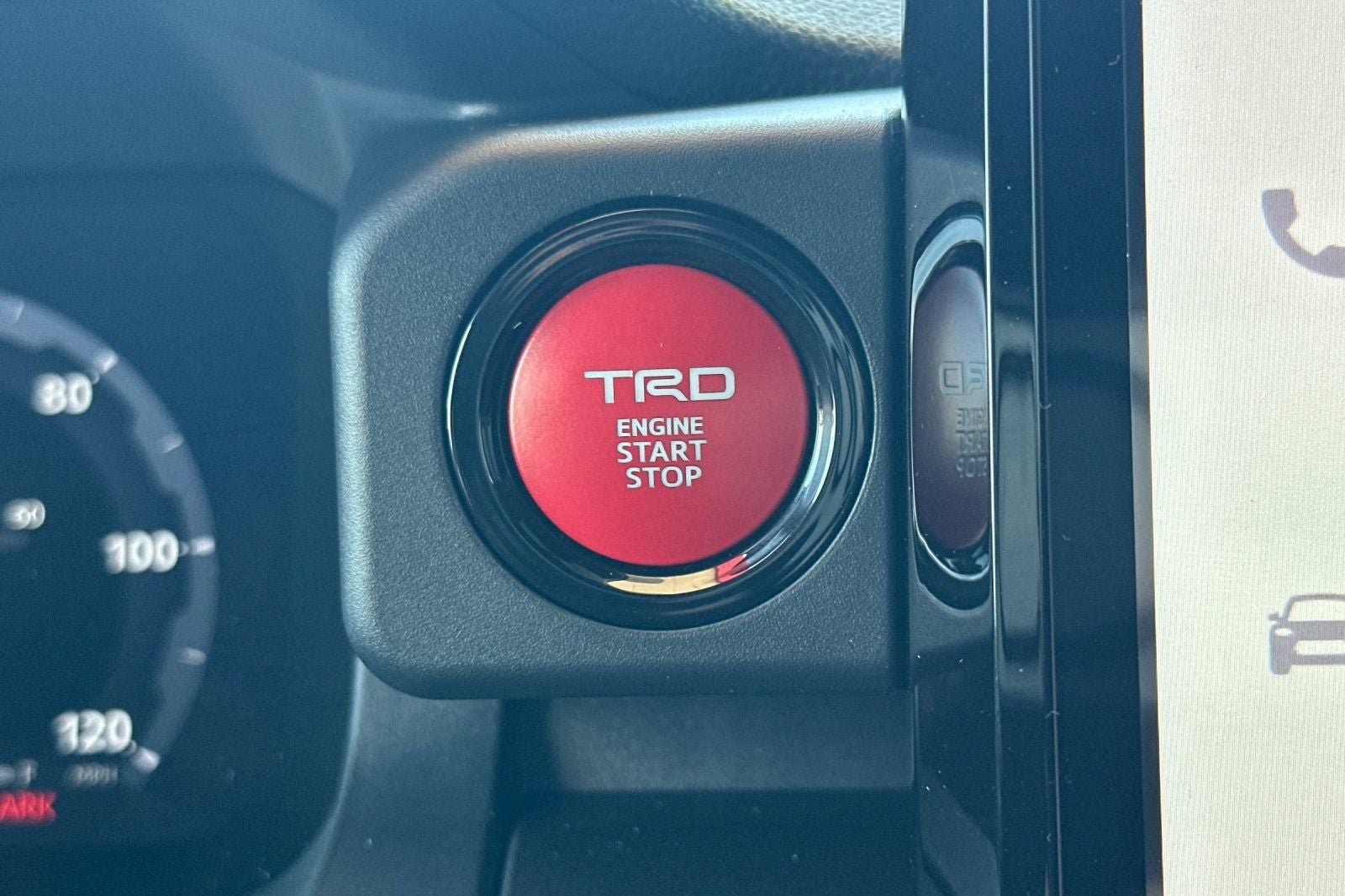 New 2026 Toyota Tacoma TRD Off-Road w/ TRD Off Road Premium Package AWD/4WD image 24