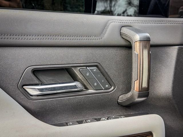 Used 2024 GMC Hummer EV 2X image 49