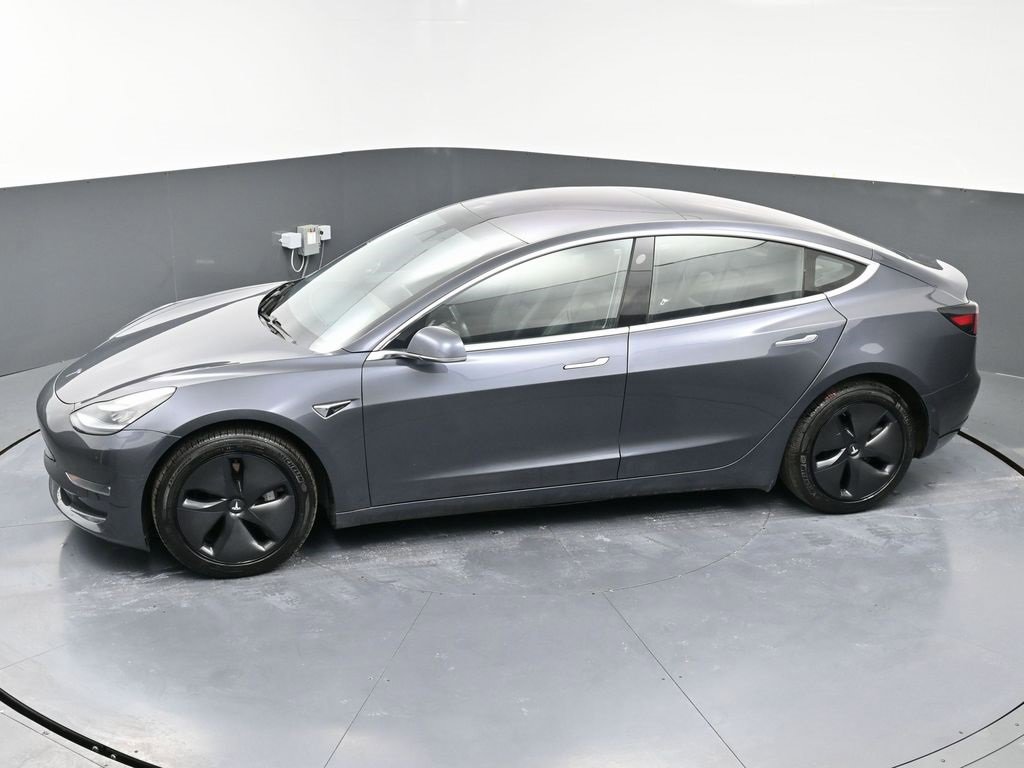 Used 2018 Tesla Model 3 Long Range image 50