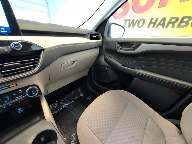 Certified 2022 Ford Escape SE AWD/4WD image 26