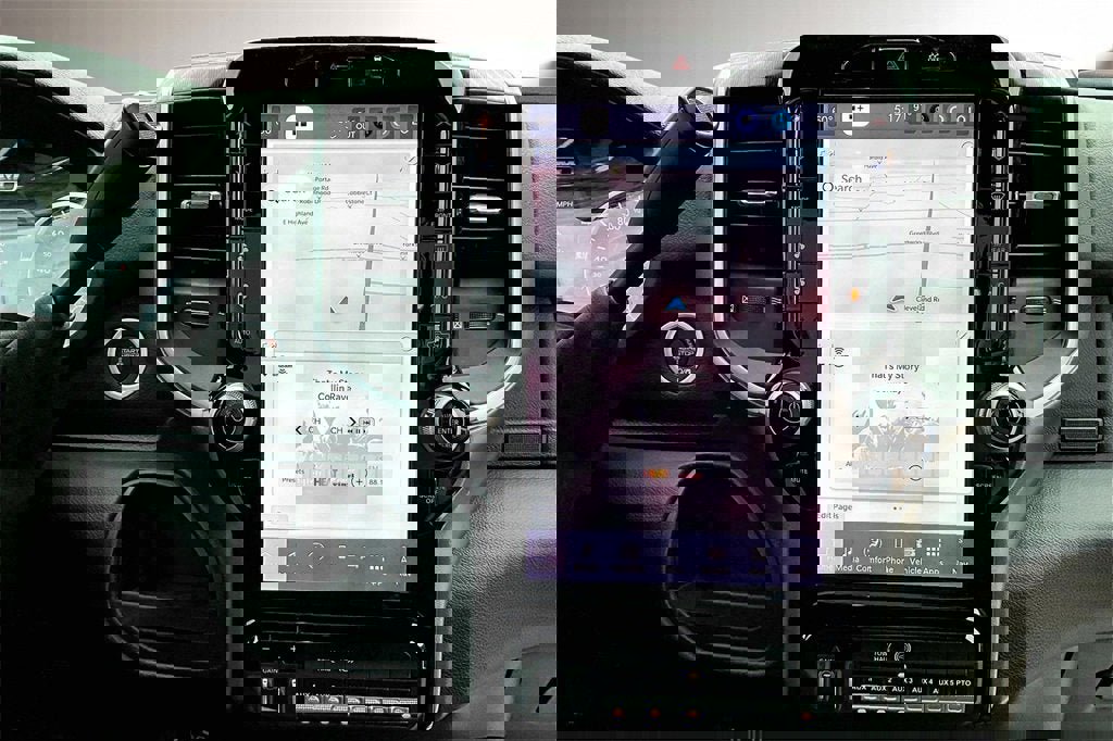 New 2025 RAM 5500 2WD Regular Cab image 7