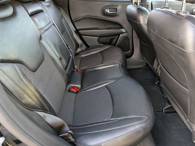 Certified 2019 Jeep Compass Latitude image 28