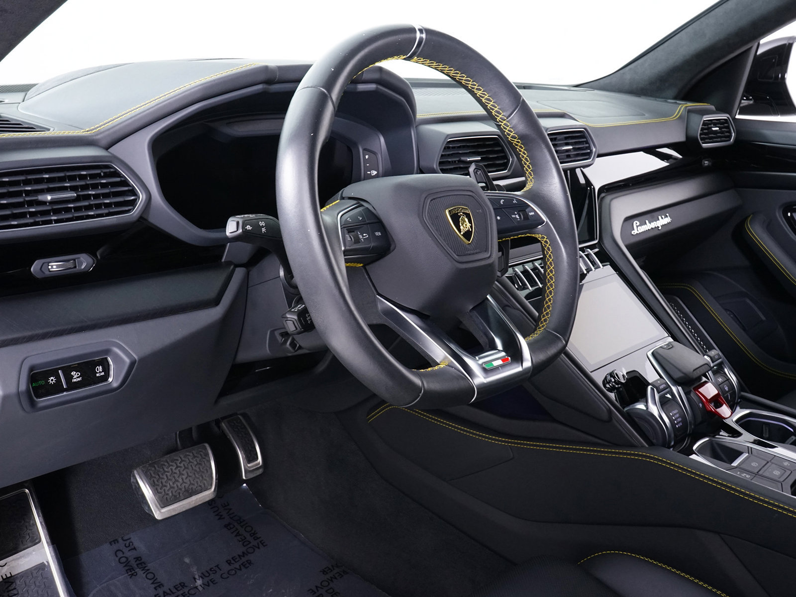 Used 2023 Lamborghini Urus S AWD/4WD image 5
