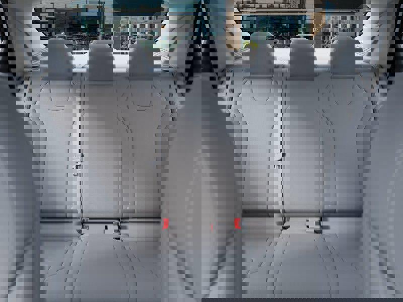 New 2026 Hyundai Elantra SE image 12