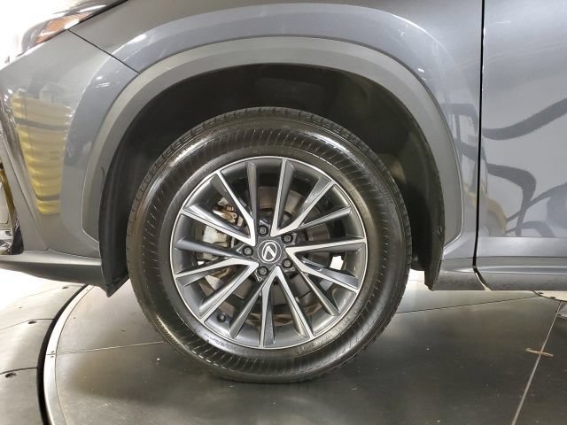 Used 2024 Lexus NX 350h AWD image 38