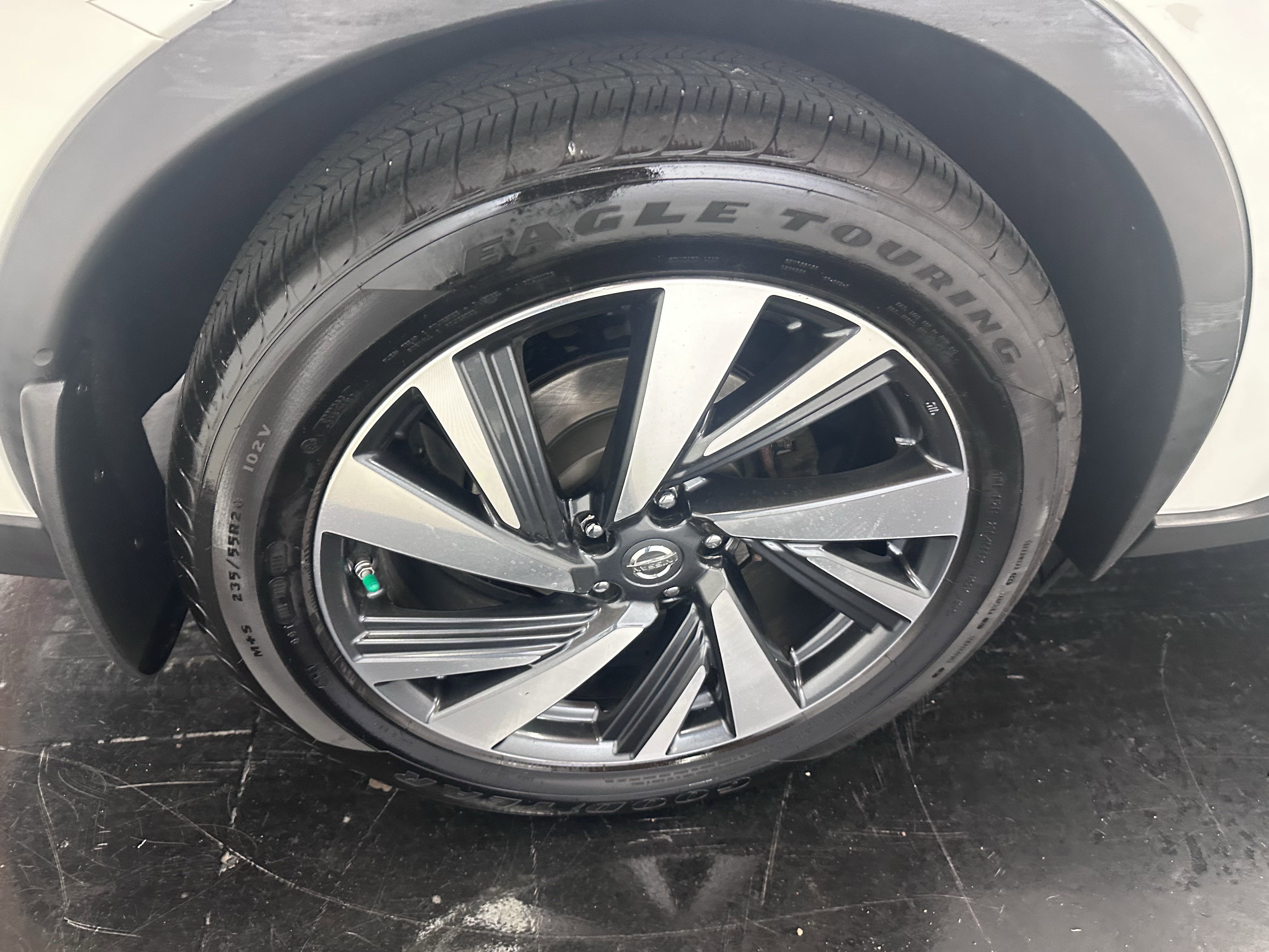 Used 2018 Nissan Murano Platinum image 18