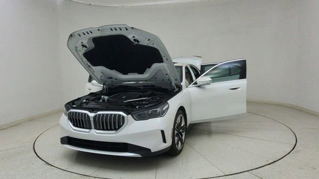 Used 2026 BMW 540i xDrive image 72