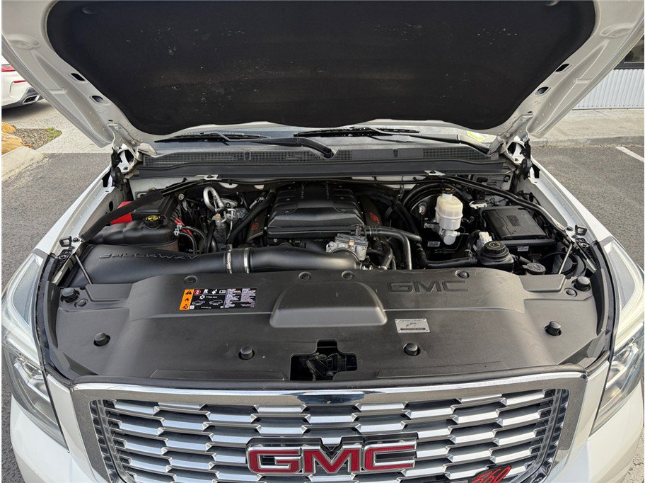 Used 2019 GMC Yukon Denali w/ Denali Ultimate Package AWD/4WD image 50