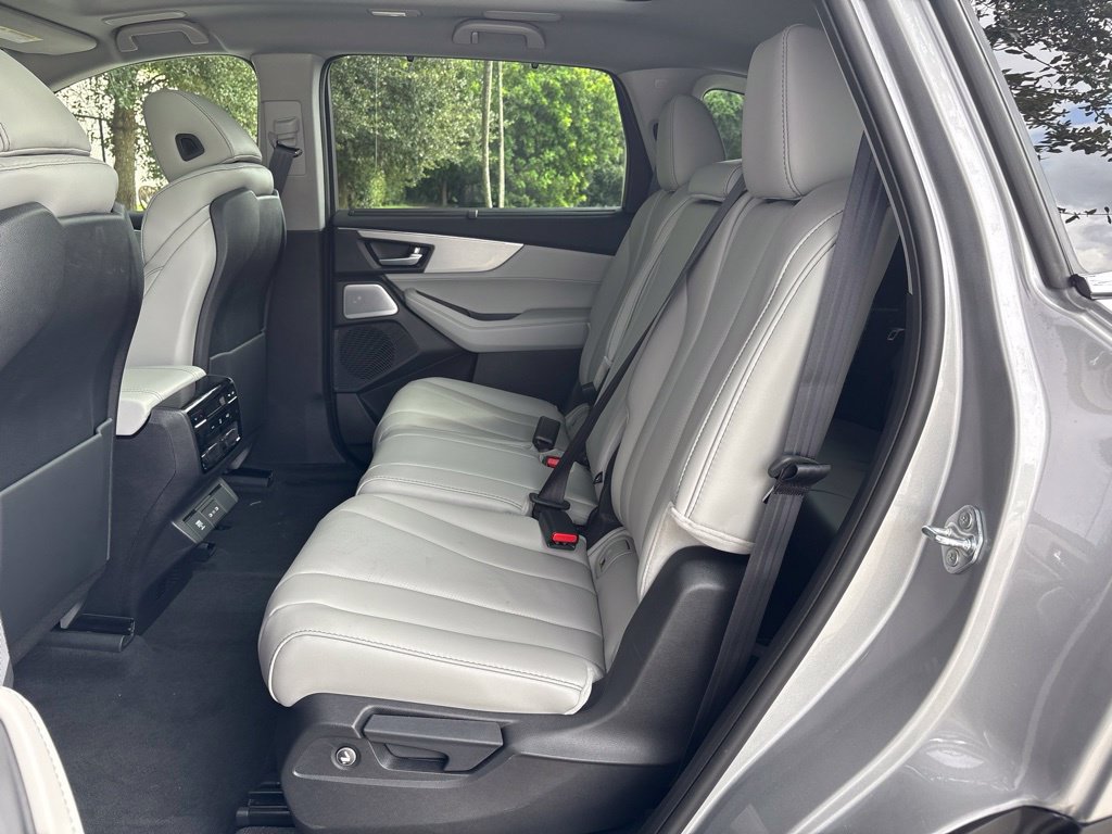 New 2026 Acura MDX w/ Technology Package FWD image 19