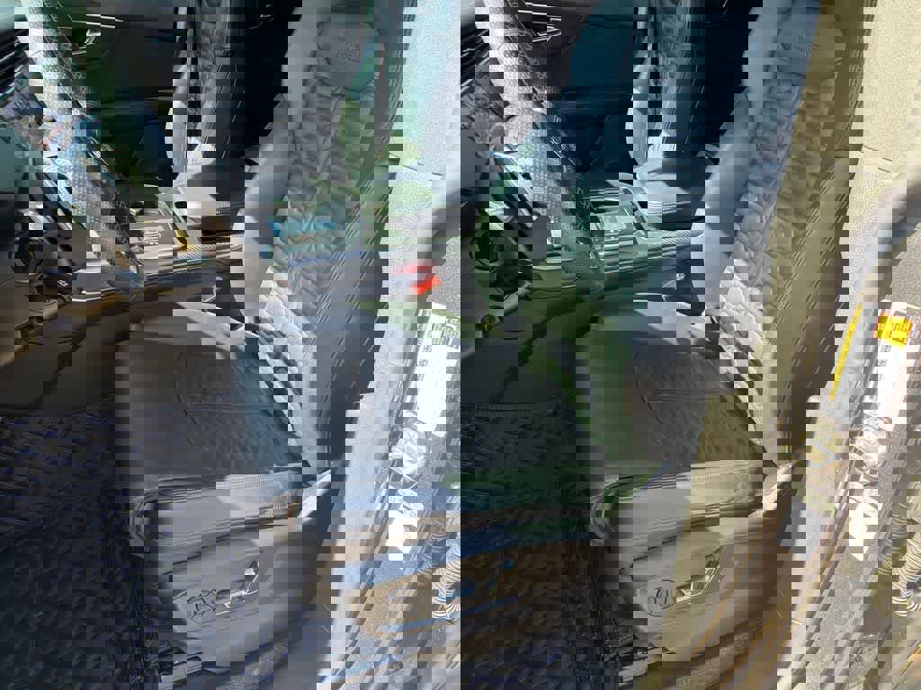 Used 2022 Audi RS Q8 AWD/4WD image 10