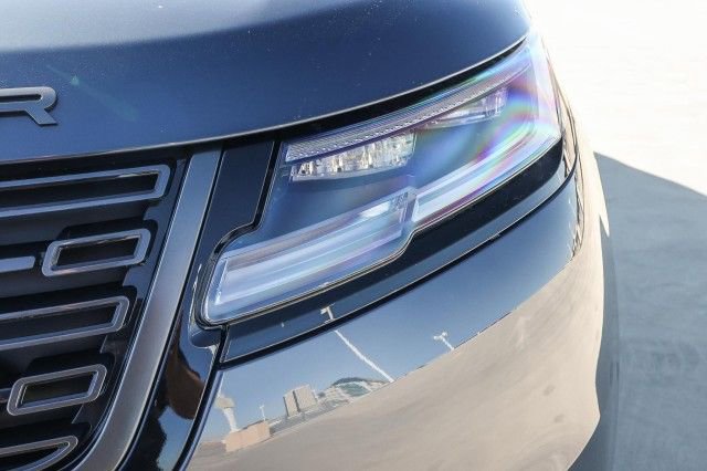 New 2026 Land Rover Range Rover Velar Dynamic SE image 10