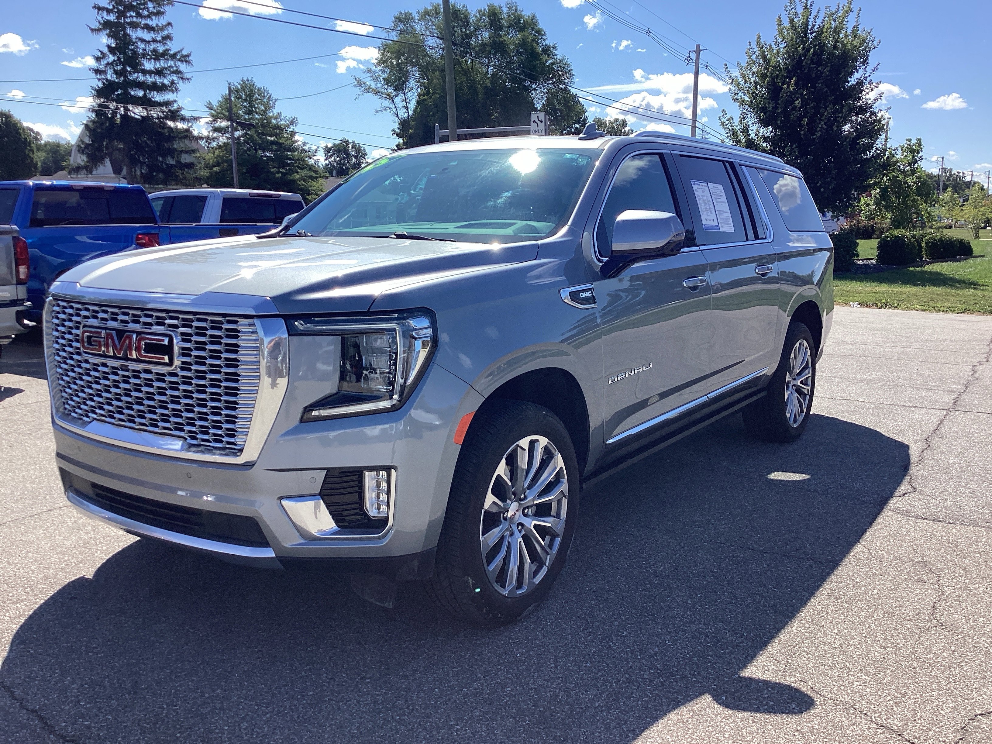 Used 2023 GMC Yukon XL Denali