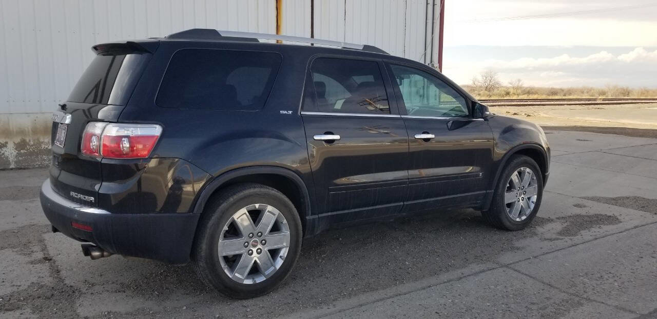Used 2010 GMC Acadia SLT w/ Technology Package image 4