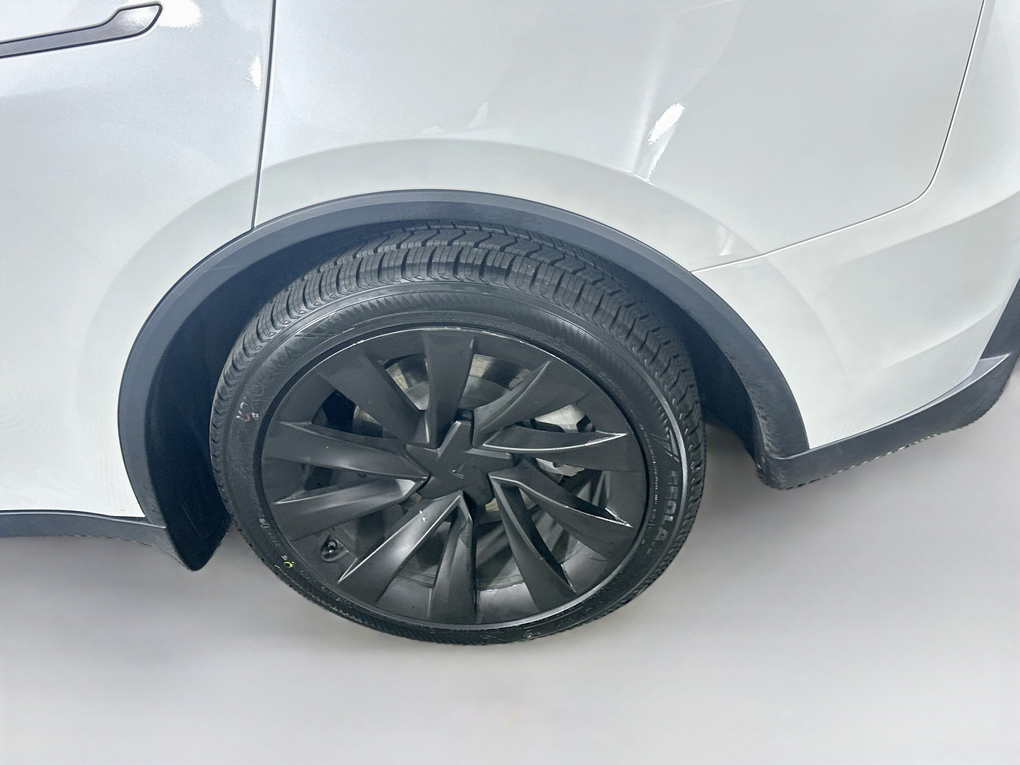 Used 2026 Tesla Model Y Long Range AWD/4WD image 11