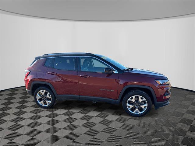 Certified 2022 Jeep Compass Limited image 5