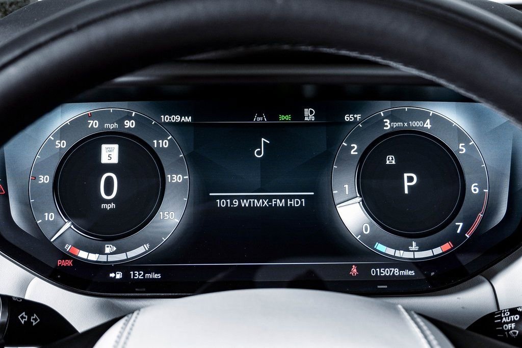 Used 2024 Land Rover Range Rover Sport SE image 21