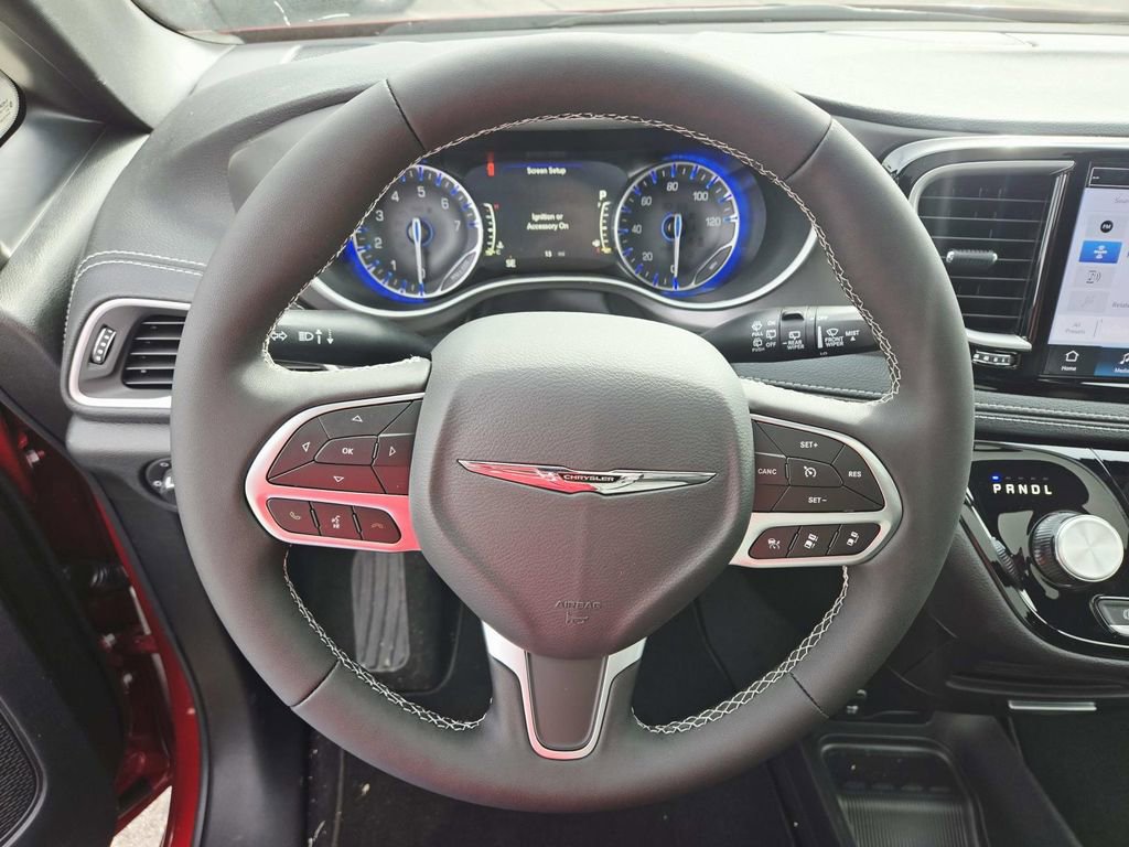 New 2026 Chrysler Pacifica Select image 21