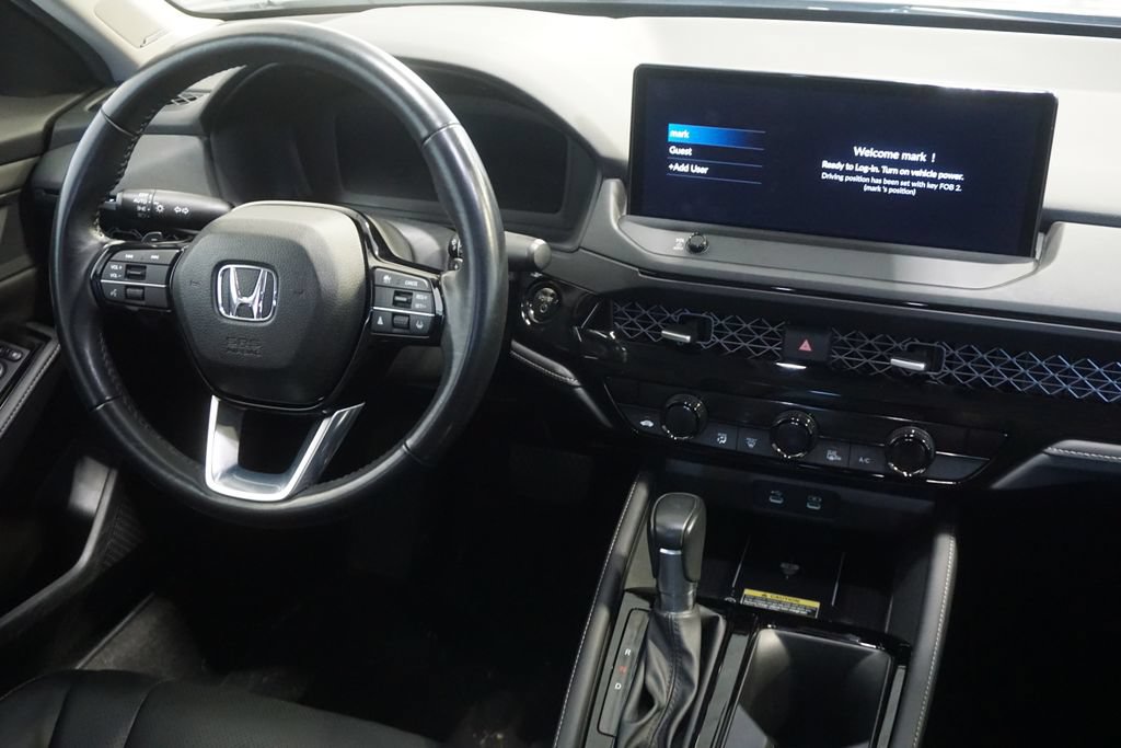 Used 2024 Honda Accord Touring image 30