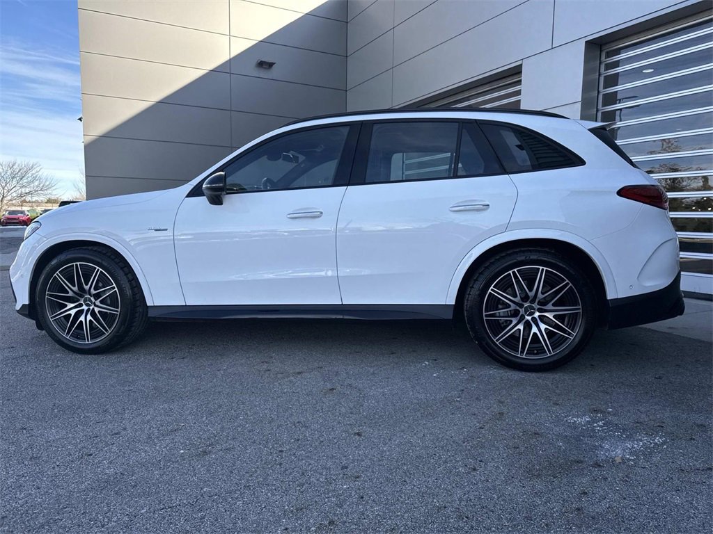Used 2025 Mercedes-Benz GLC 43 AMG 4MATIC image 4