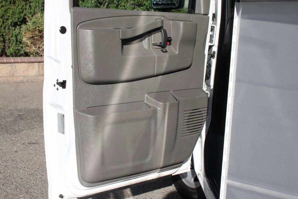 Used 2019 Chevrolet Express 3500 w/ Power Convenience Package image 14