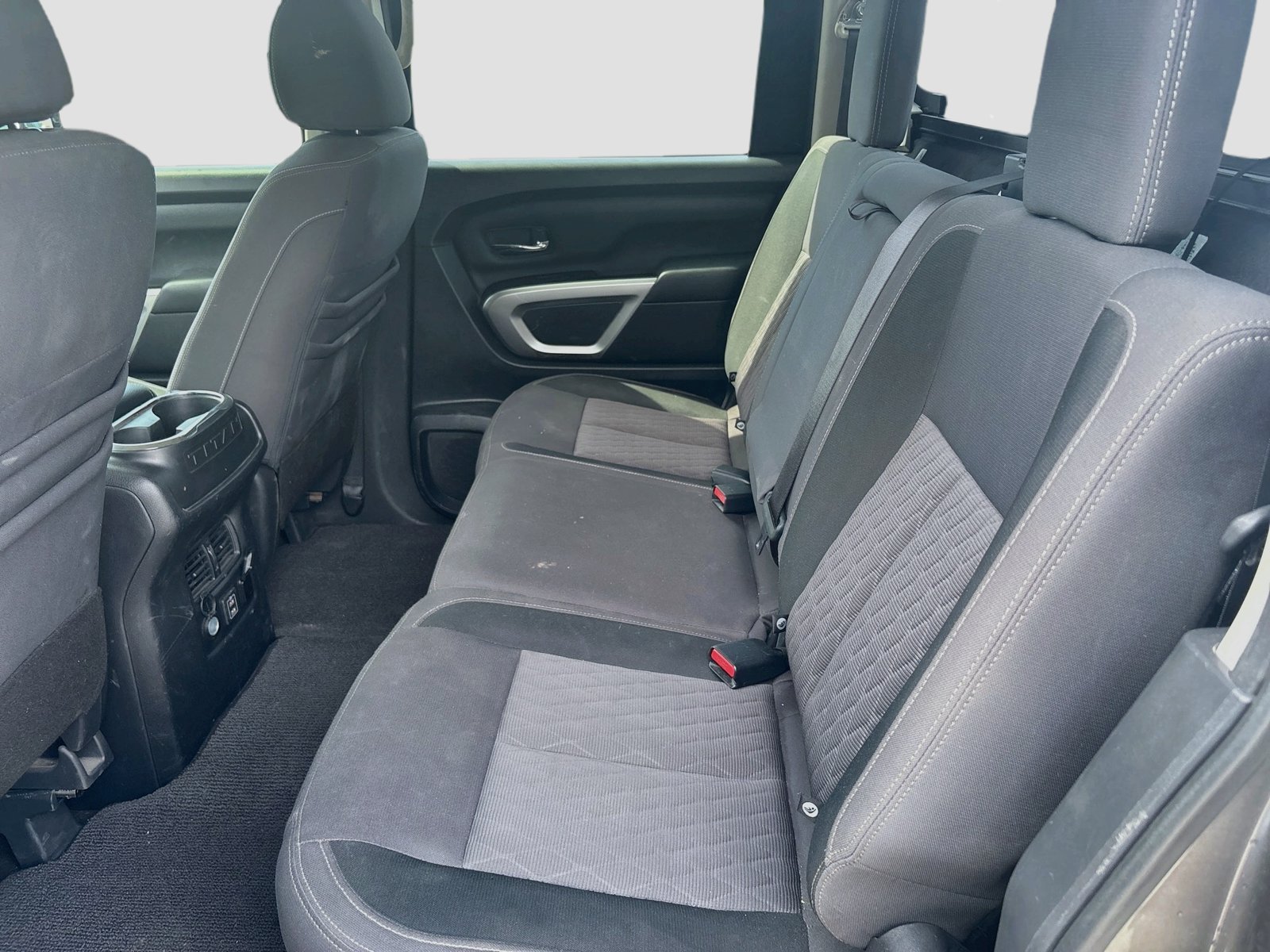 Used 2021 Nissan Titan SV w/ SV Convenience Package AWD/4WD image 25