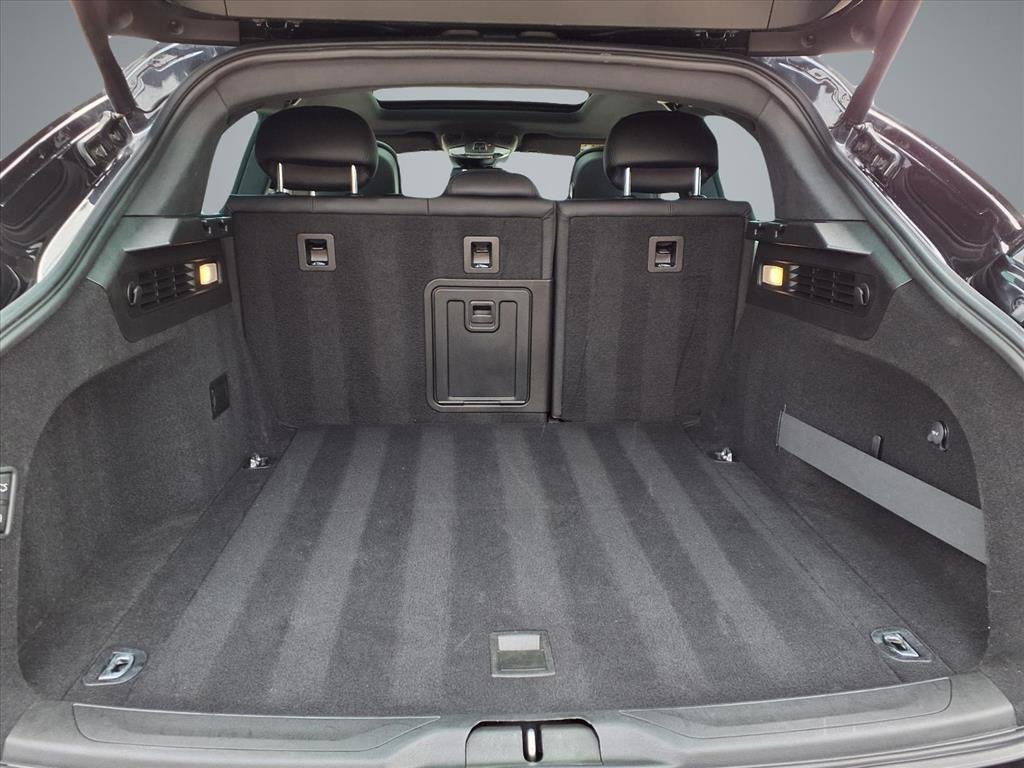 Used 2023 Maserati Levante Modena image 10