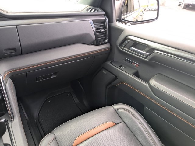 Used 2024 GMC Sierra 1500 AT4 w/ AT4 Premium Package image 33