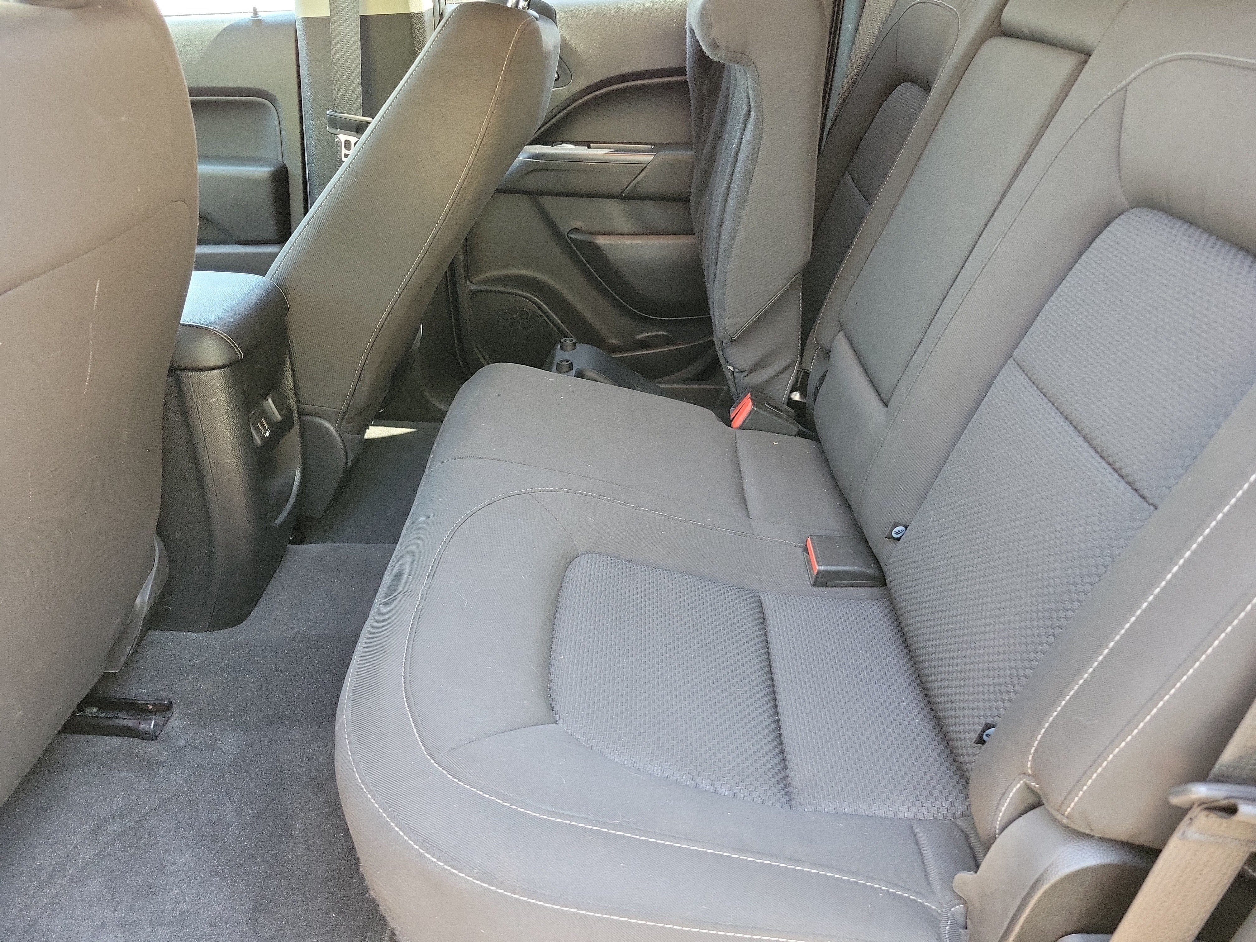 Used 2021 Chevrolet Colorado LT w/ LT Convenience Package RWD image 6