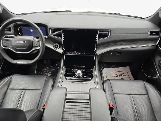 Used 2024 Jeep Wagoneer Series II w/ Flexible Seating Group RWD image 13