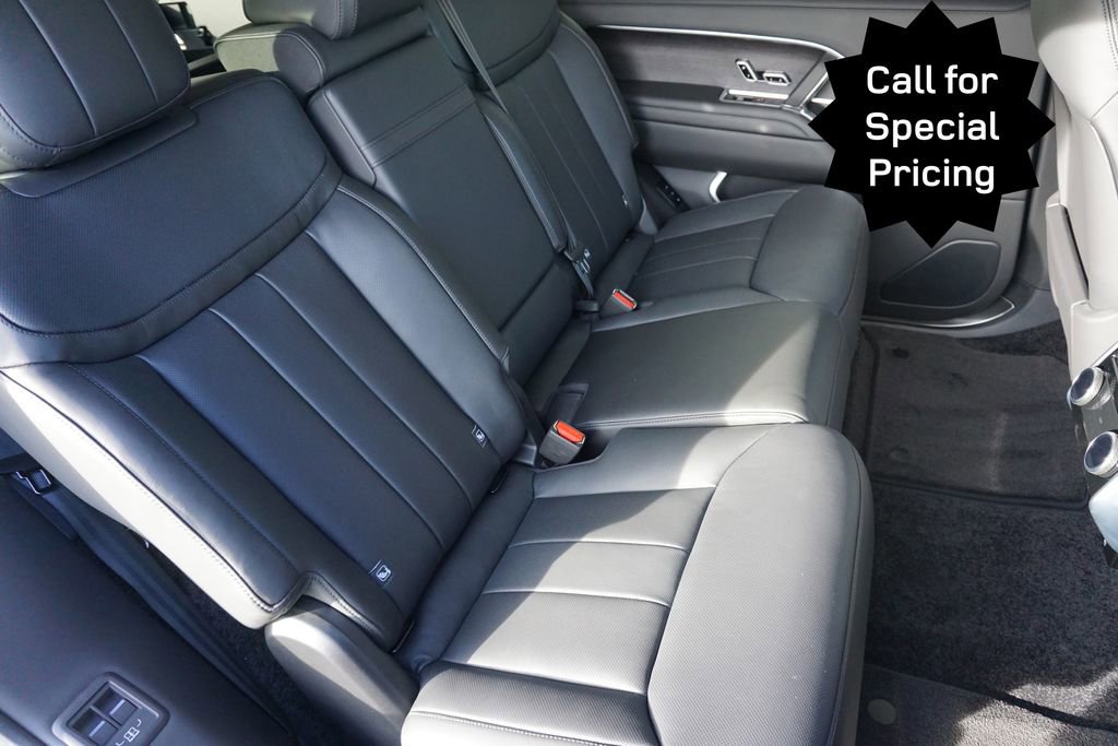 New 2025 Land Rover Range Rover Long Wheelbase SE image 27