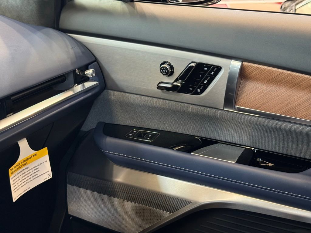 New 2026 Cadillac Vistiq Premium Luxury image 32