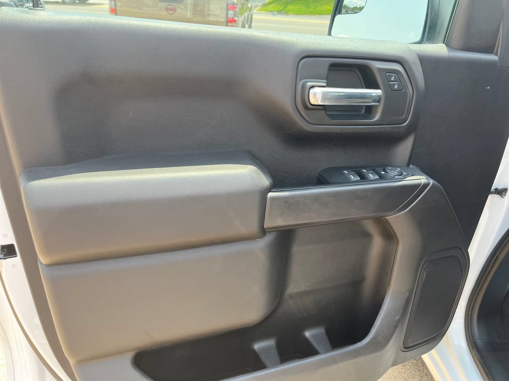 Used 2023 Chevrolet Silverado 1500 Custom w/ LPO, Dark Essentials Package AWD/4WD image 14