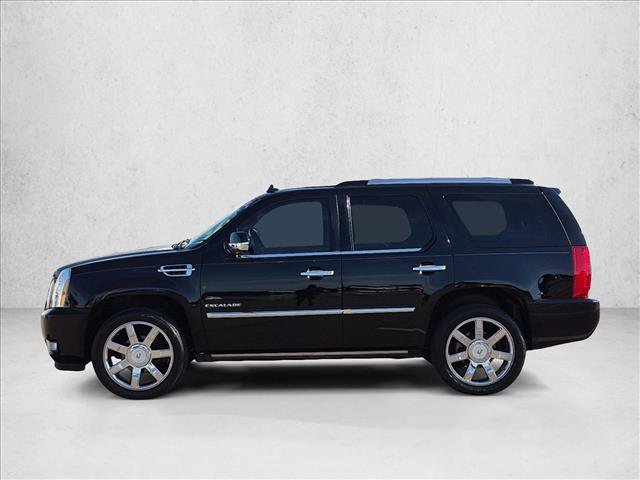Used 2014 Cadillac Escalade Luxury RWD image 9