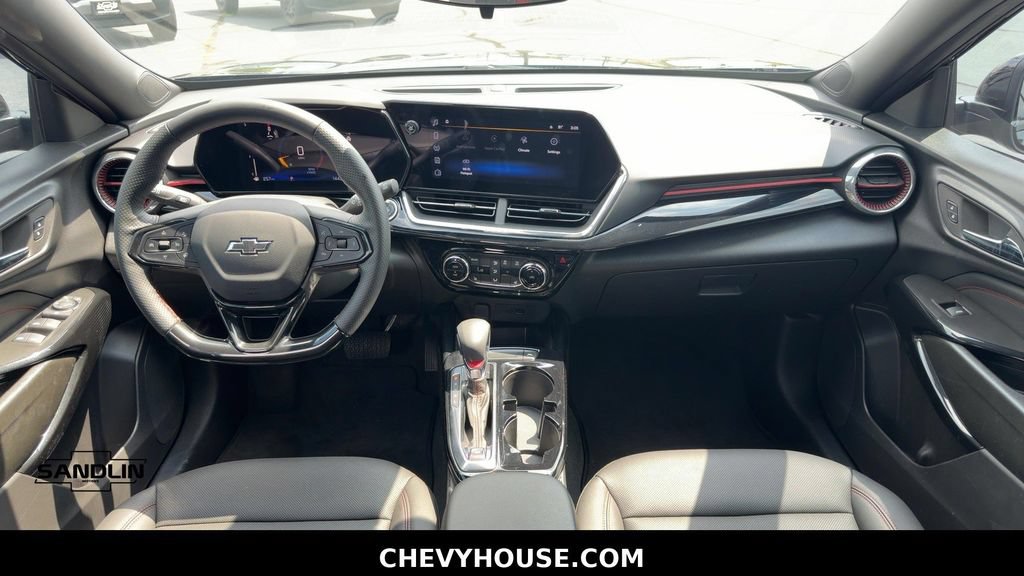 Used 2026 Chevrolet Trax RS w/ Driver Confidence Package FWD image 12