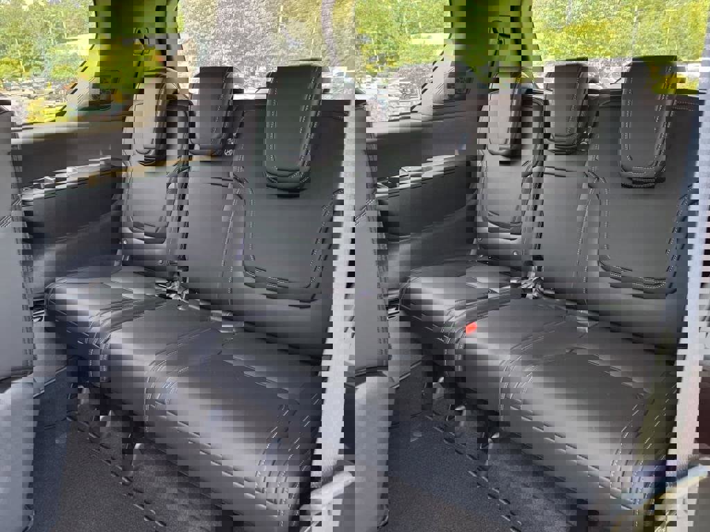 New 2025 Nissan Armada PRO-4X image 7