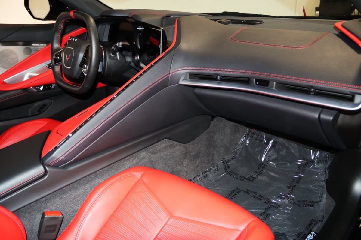 Used 2024 Chevrolet Corvette Stingray Preferred Cpe w/ 2LT RWD image 68