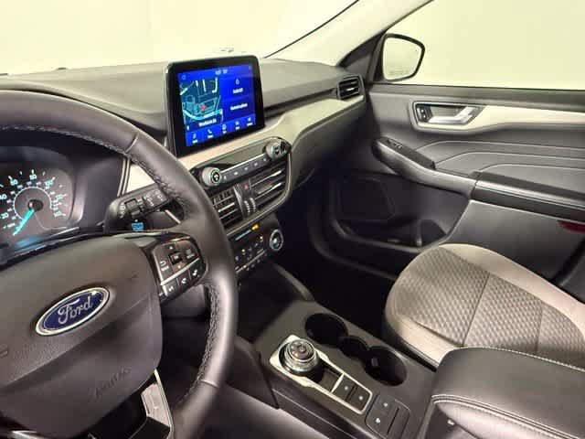 Used 2021 Ford Escape SE w/ SE Sport Appearance Package FWD image 30