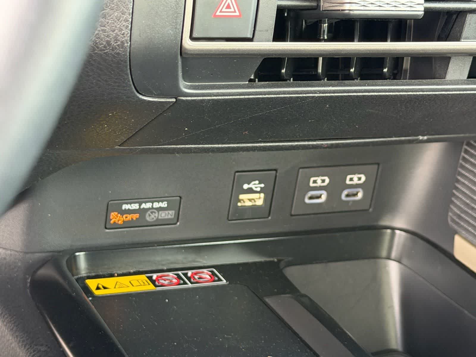 Used 2025 Toyota Camry SE FWD image 18